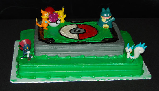http://pocketmonsters.co.il/wp-content/uploads/2011/09/Pokemon_cake_by_fireflyflashes.jpg